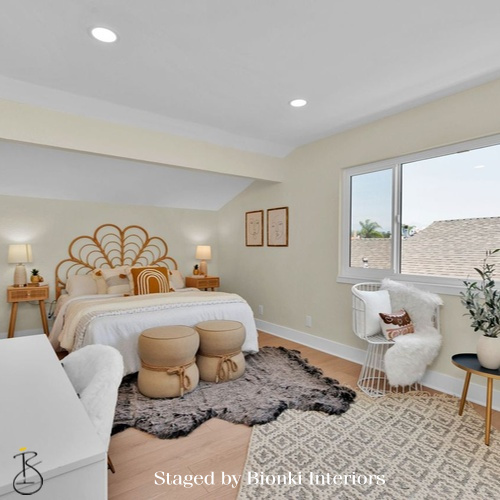 Luxury primary bedroom staging with soft neutral tones, layered bedding, and sculptural accents designed to create a calm, market-ready retreat. Staged by Bionki Interiors. Luxury primary bedroom staging with soft neutral tones, layered bedding, and sculptural accents designed to create a calm, market-ready retreat. Staged by Bionki Interiors.