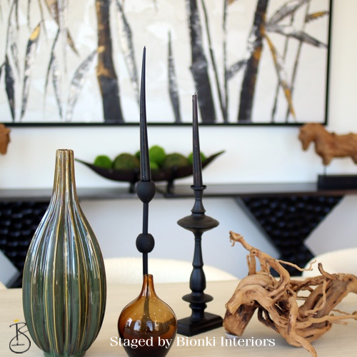 Curated accessory styling for luxury home staging, featuring layered decor, natural textures, and refined details that elevate the overall presentation of the home. Styled by Bionki Interiors. Curated accessory styling for luxury home staging, featuring layered decor, natural textures, and refined details that elevate the overall presentation of the home. Styled by Bionki Interiors.