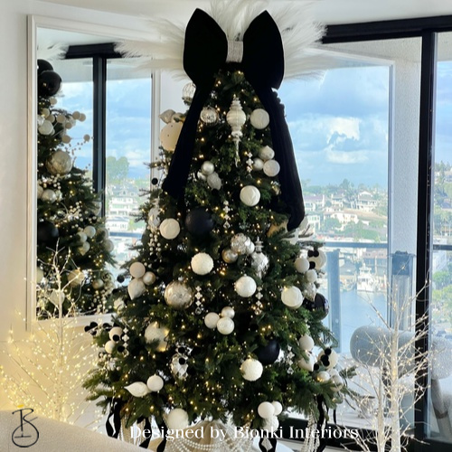 Bionki Interiors holiday tree design