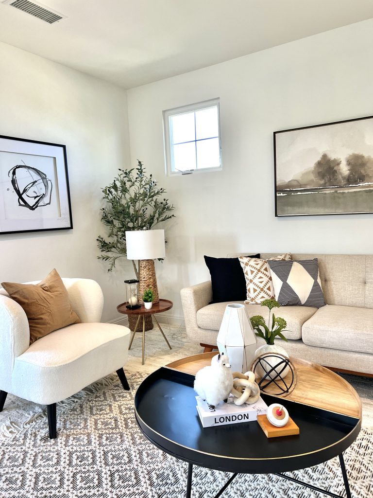 Los Angeles, CA – Fall Prep Guide from a Home Staging & Interior Design Company - Bionki Interiors