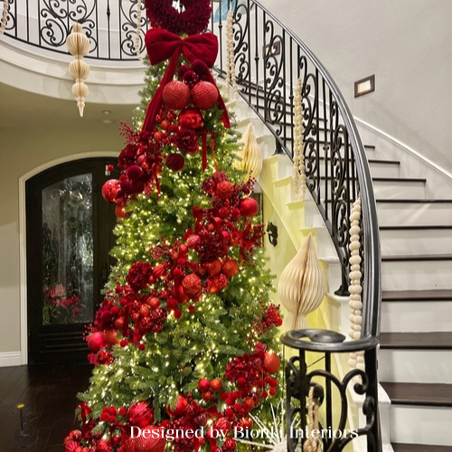 Bionki Interiors holiday mantel design